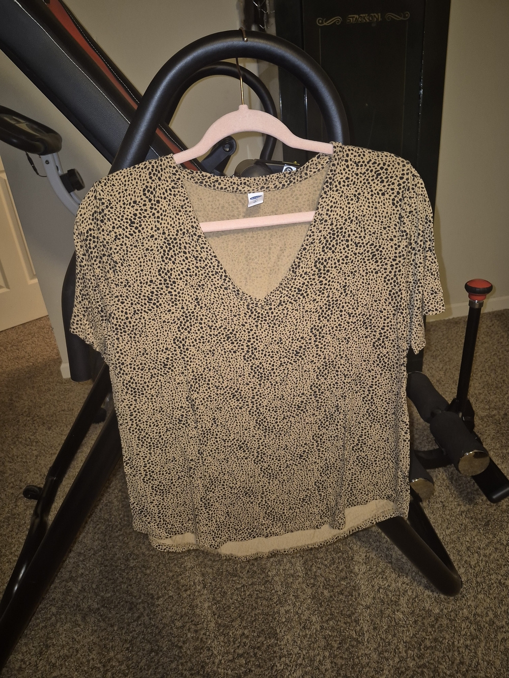 Old Navy Luxe Leopard Print V-Neck Short Sleeve Dot Top Size Large